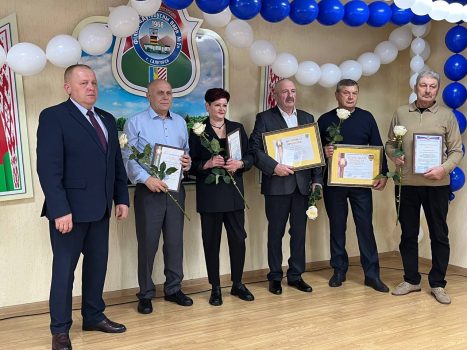 Торжественное чествование работников Автопарка №1 прошло накануне Дня автомобилиста и дорожника