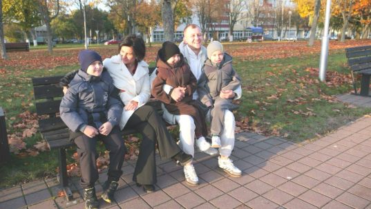 Юрий Гуринович: стараюсь воспитывать сыновей личным примером
